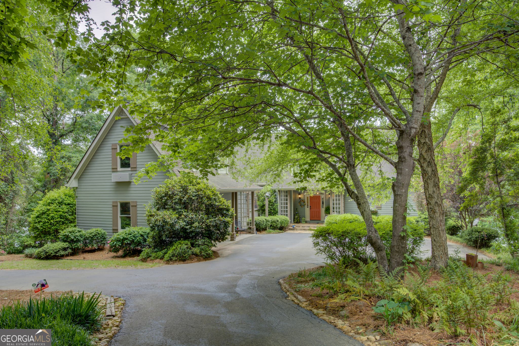 4 bedroom, 3.5 bathroom, 3,645 sq ft single family residence for sale at 9210 Jackson Lake Road, Monticello, GA 31064 — photo 5