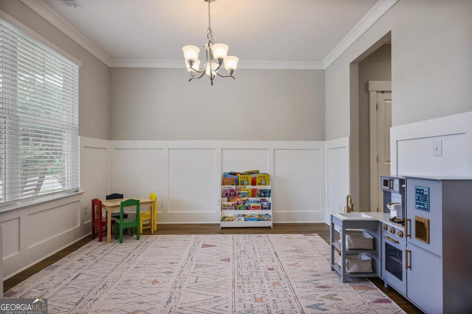 5 bedroom, 3 bathroom, 2,719 sq ft single family residence for sale at 136 Aspen Valley Lane, Dallas, GA 30157 — photo 4