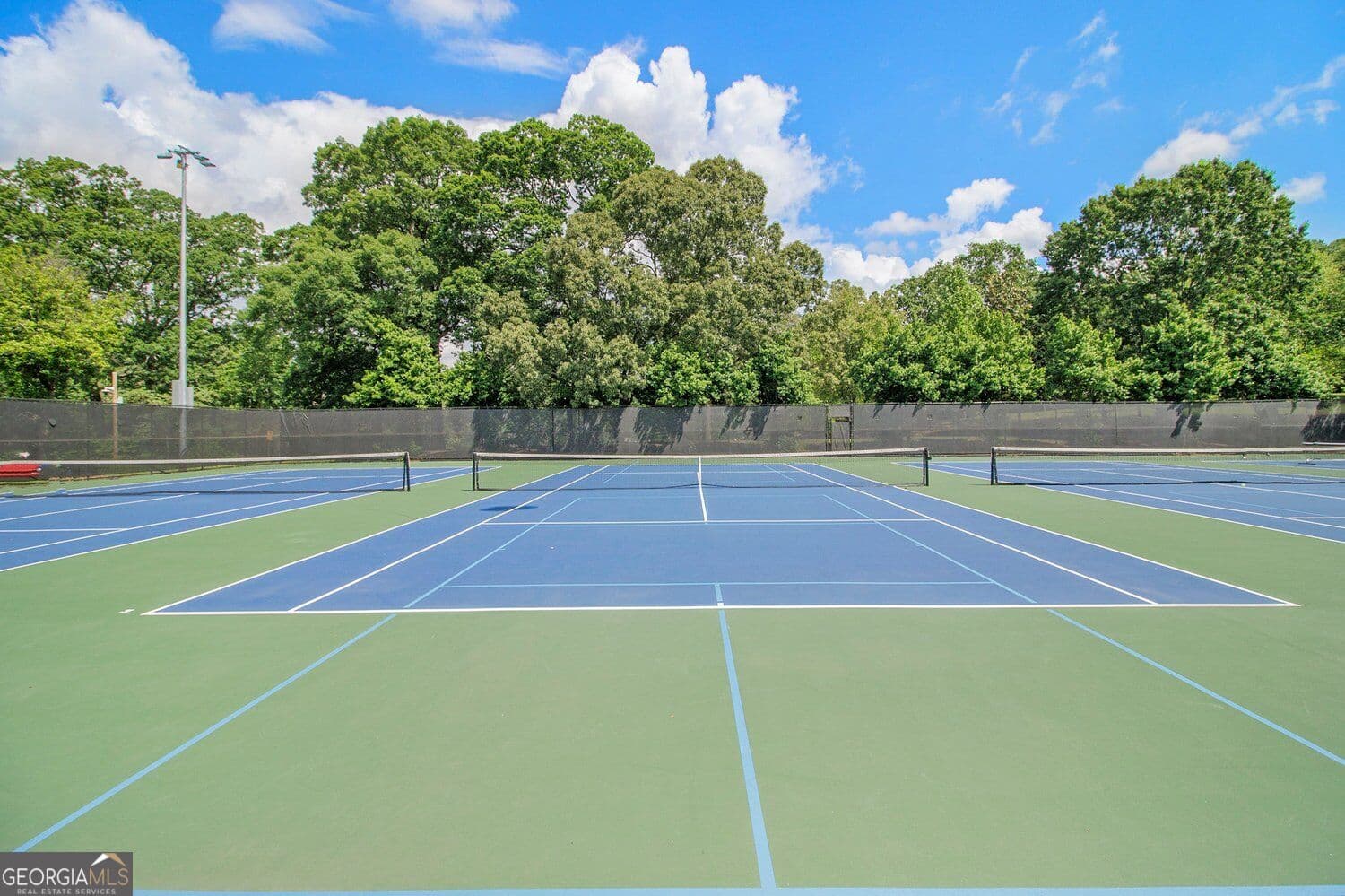 5 bedroom, 3 bathroom, 2,227 sq ft single family residence for sale at 648 Waldo Street, Atlanta, GA 30312 — photo 9