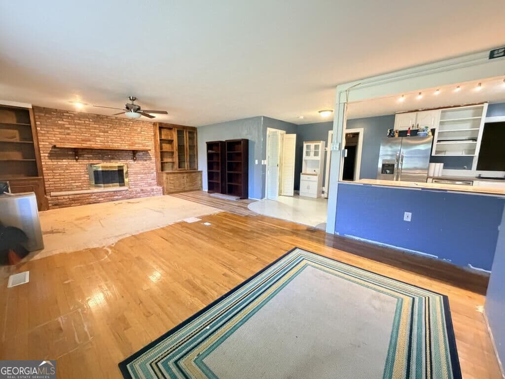 3 bedroom, 2 bathroom, 1,959 sq ft single family residence for sale at 301 Sharon Drive, Americus, GA 31709 — photo 10