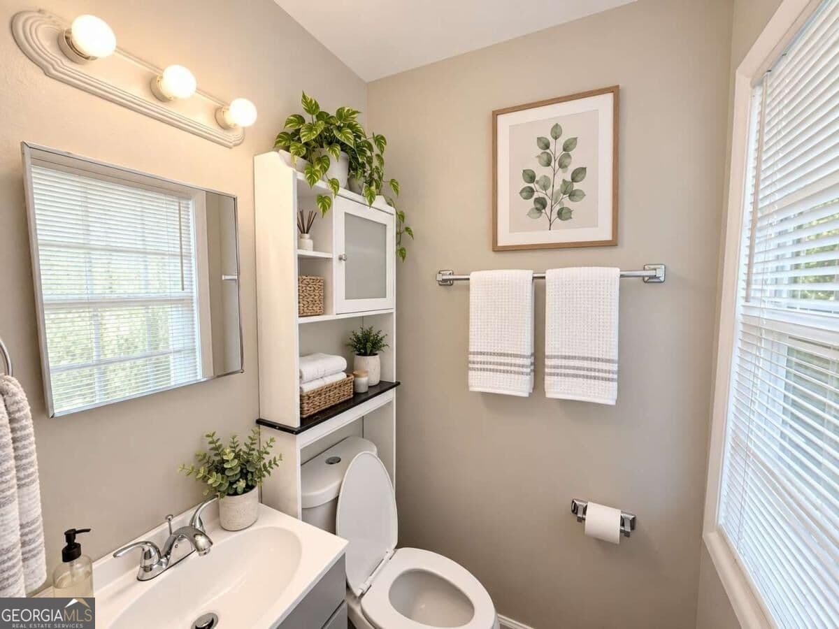 3 bedroom, 1.5 bathroom single family residence for rent at 2319 Collier Drive, Decatur, GA 30032 for $1,950 a month — photo 7