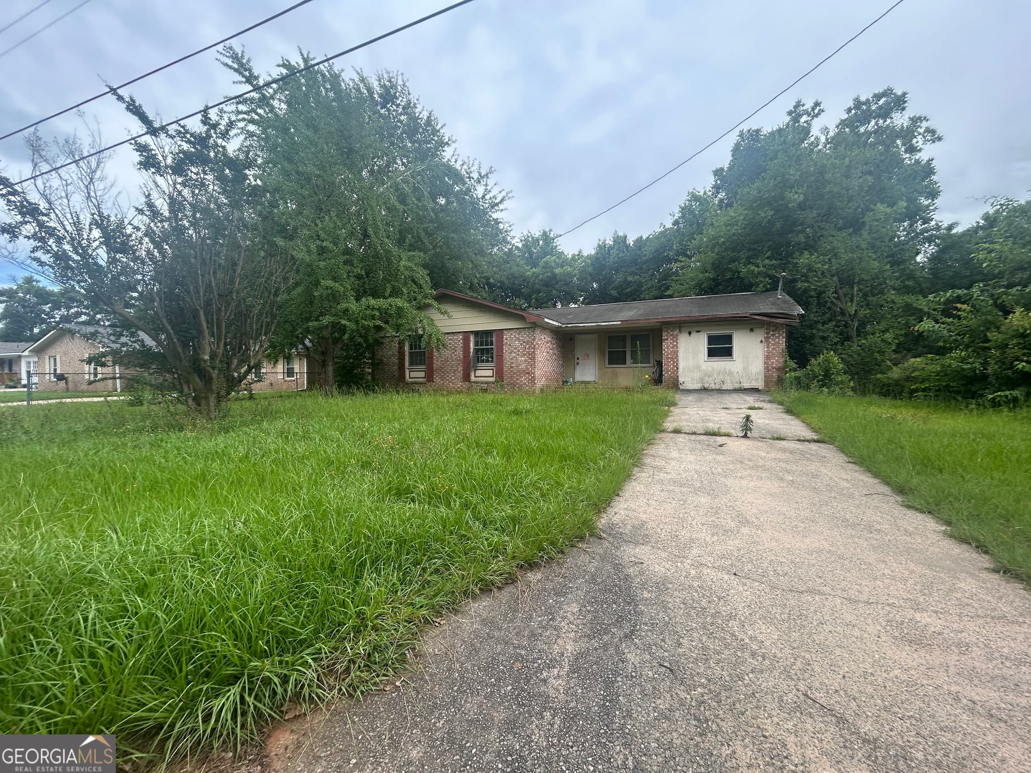 3 bedroom, 2 bathroom, 1,477 sq ft single family residence for sale at 113 Scarborough Road, Centerville, GA 31028 — photo 1 of 1