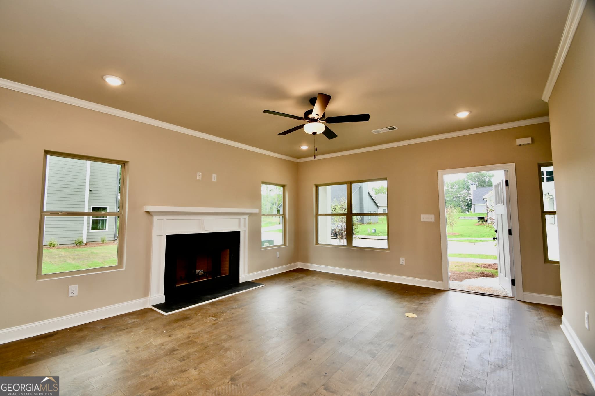 3 bedroom, 2.5 bathroom, 1,469 sq ft single family residence for sale at 327 Andover Drive, Athens, GA 30607 — photo 7