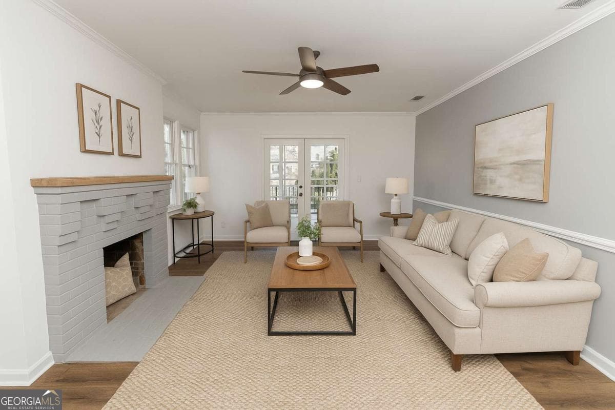 3 bedroom, 2 bathroom, 1,599 sq ft single family residence for sale at 622 Whitney Avenue, Albany, GA 31701 — photo 6