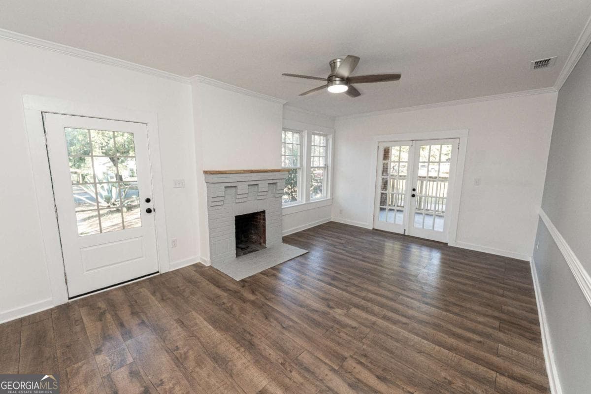 3 bedroom, 2 bathroom, 1,599 sq ft single family residence for sale at 622 Whitney Avenue, Albany, GA 31701 — photo 7