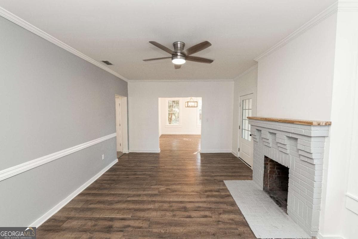 3 bedroom, 2 bathroom, 1,599 sq ft single family residence for sale at 622 Whitney Avenue, Albany, GA 31701 — photo 9