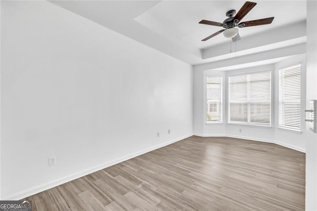 1 bedroom, 1 bathroom, 950 sq ft townhouse for sale at 375 Highland Avenue 1002, Atlanta, GA 30312 — photo 4
