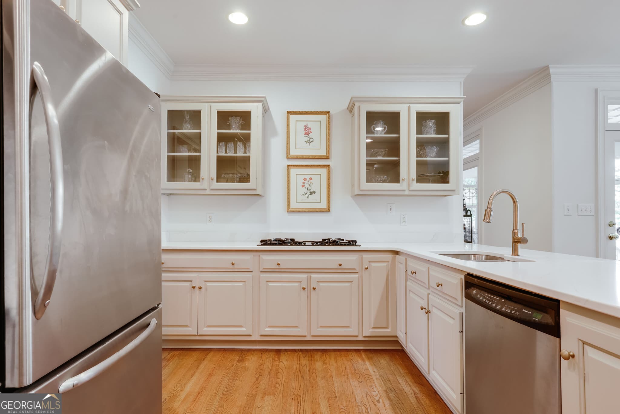 4 bedroom, 3.5 bathroom, 3,302 sq ft single family residence for sale at 1031 Millers Lake Drive, Watkinsville, GA 30677 — photo 4