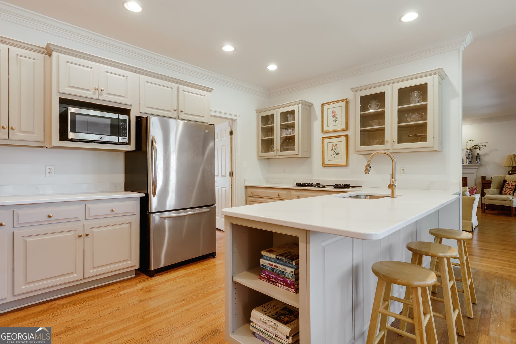 4 bedroom, 3.5 bathroom, 3,302 sq ft single family residence for sale at 1031 Millers Lake Drive, Watkinsville, GA 30677 — photo 8