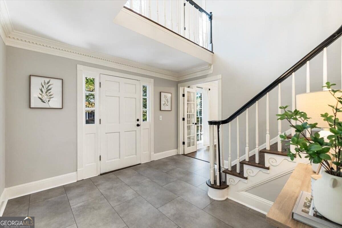 6 bedroom, 4.5 bathroom, 5,587 sq ft single family residence for sale at 235 Landfall Road, Sandy Springs, GA 30328 — photo 3