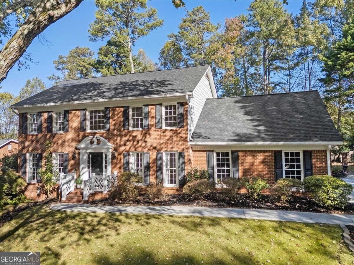 6 bedroom, 4.5 bathroom, 5,587 sq ft single family residence for sale at 235 Landfall Road, Sandy Springs, GA 30328
