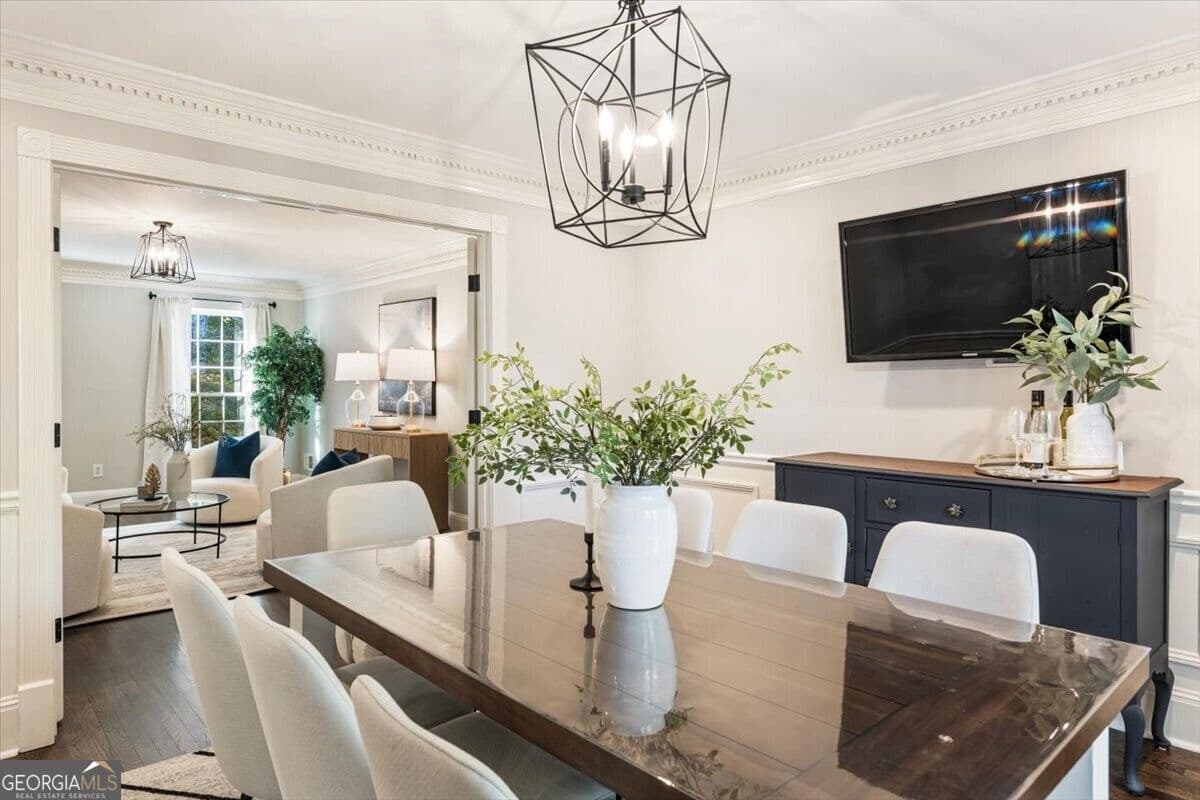 6 bedroom, 4.5 bathroom, 5,587 sq ft single family residence for sale at 235 Landfall Road, Sandy Springs, GA 30328 — photo 9