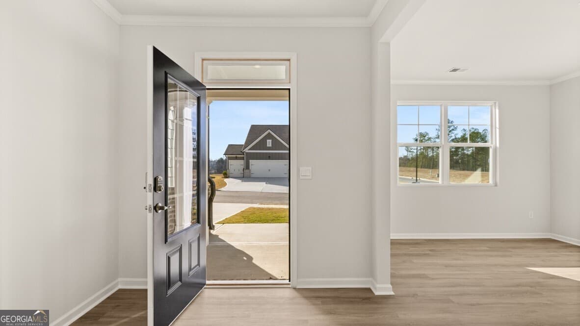 4 bedroom, 3.5 bathroom, 2,890 sq ft single family residence for sale at 805 Shoreview Trail, Villa Rica, GA 30180 — photo 3