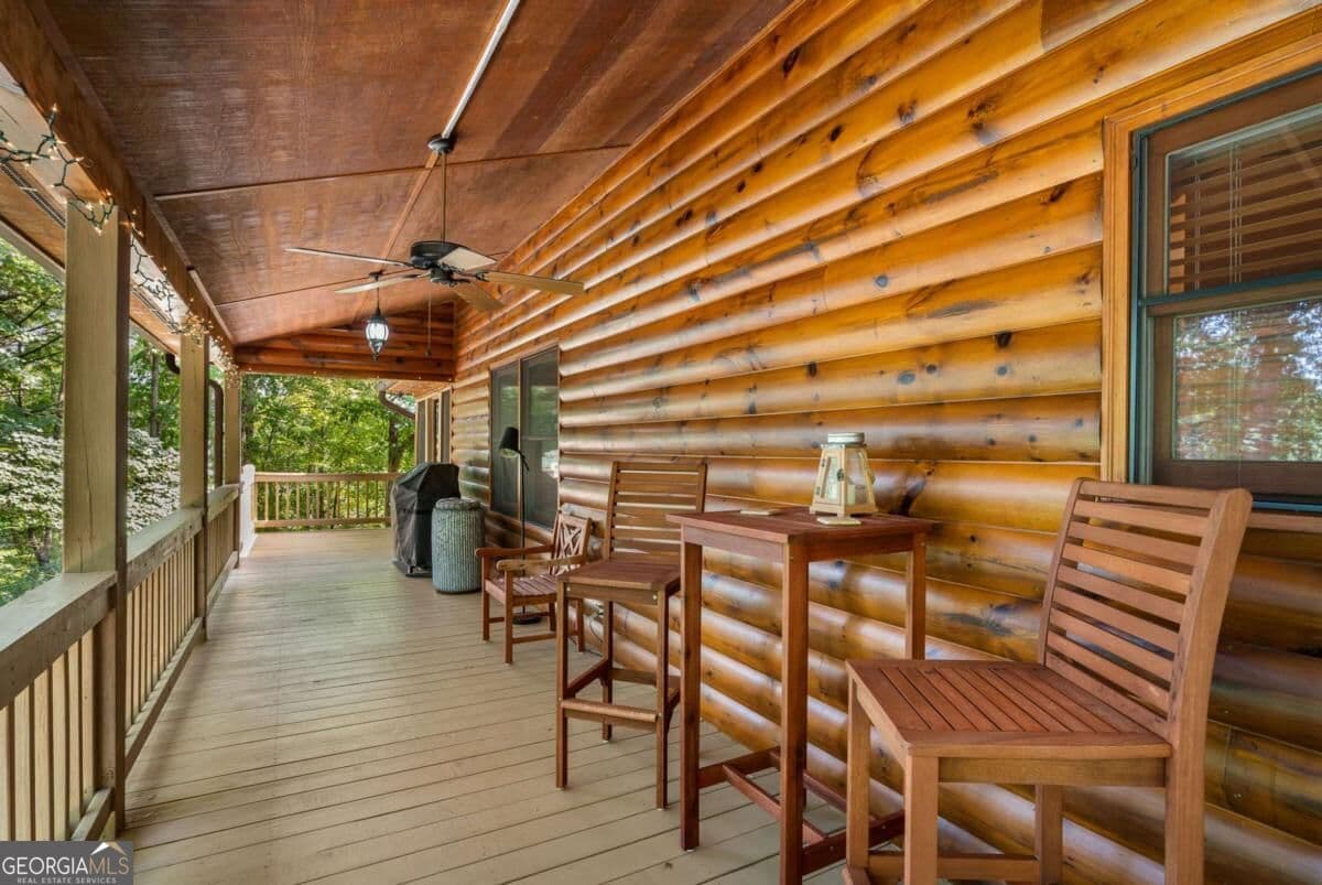 3 bedroom, 3 bathroom, 2,880 sq ft cabin,single family residence for sale at 51 Cornerstone Court 68, Blue Ridge, GA 30513 — photo 4
