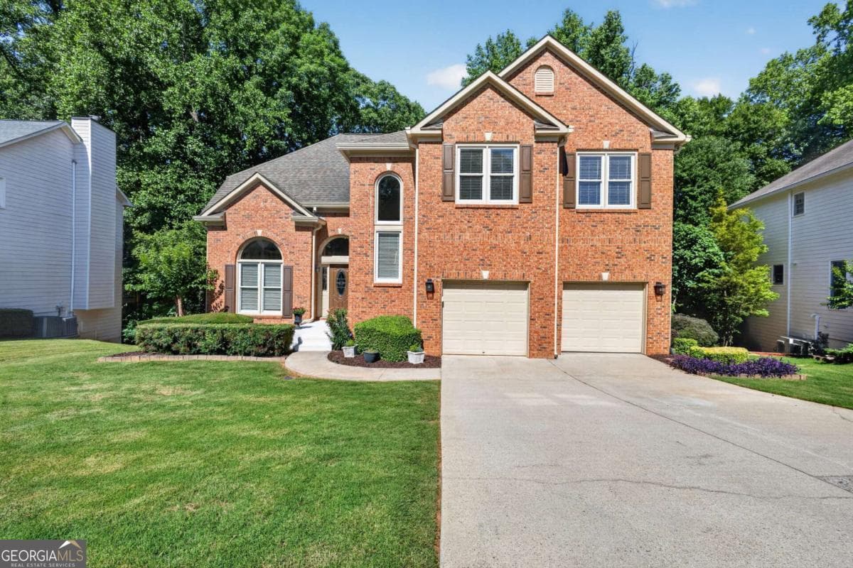 4 bedroom, 2.5 bathroom, 2,597 sq ft single family residence sold at 475 Morning Creek Lane, Suwanee, GA 30024