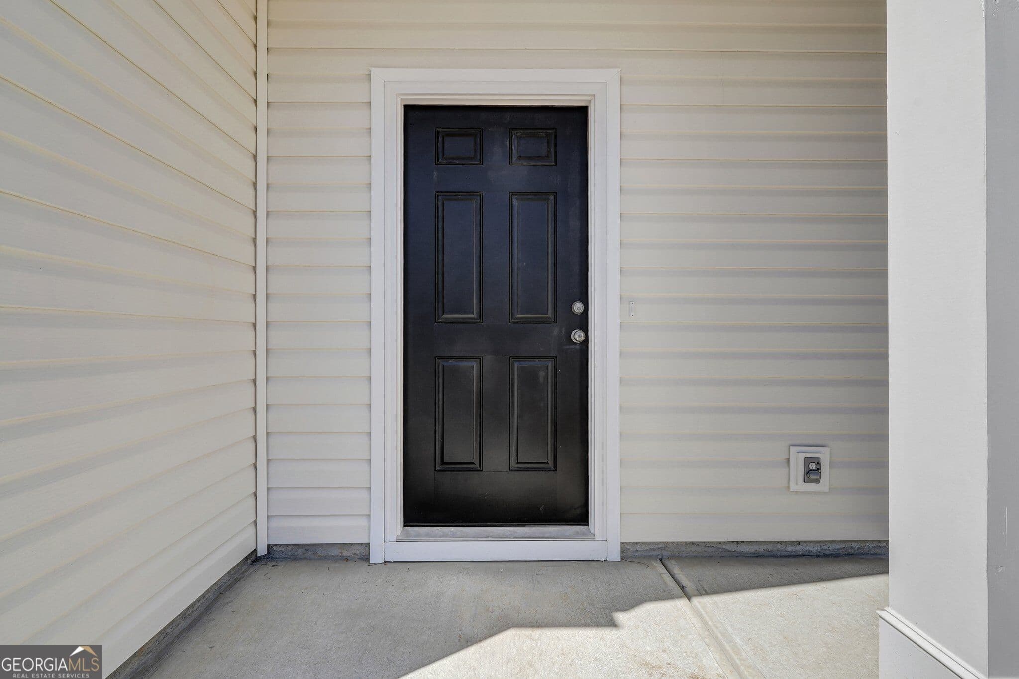 5 bedroom, 3 bathroom, 2,434 sq ft single family residence for sale at 114 Lakeview Pines Way, Statesboro, GA 30461 — photo 3