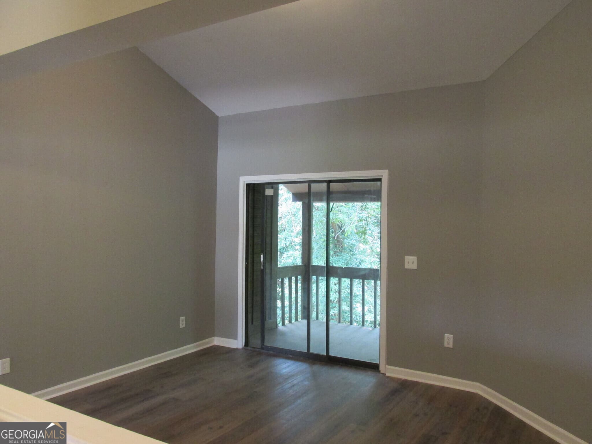 2 bedroom, 1.5 bathroom condominium for rent at 3283 Blazing Pine Knoll B, Decatur, GA 30034 for $1,100 a month — photo 2