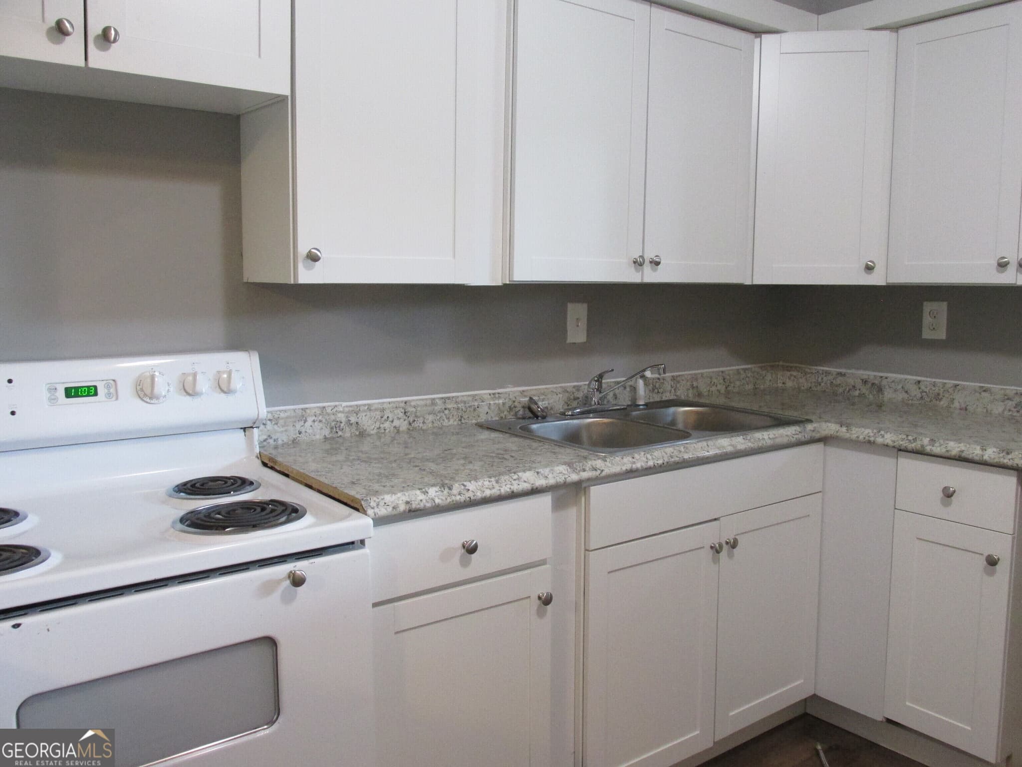 2 bedroom, 1.5 bathroom condominium for rent at 3283 Blazing Pine Knoll B, Decatur, GA 30034 for $1,100 a month — photo 6