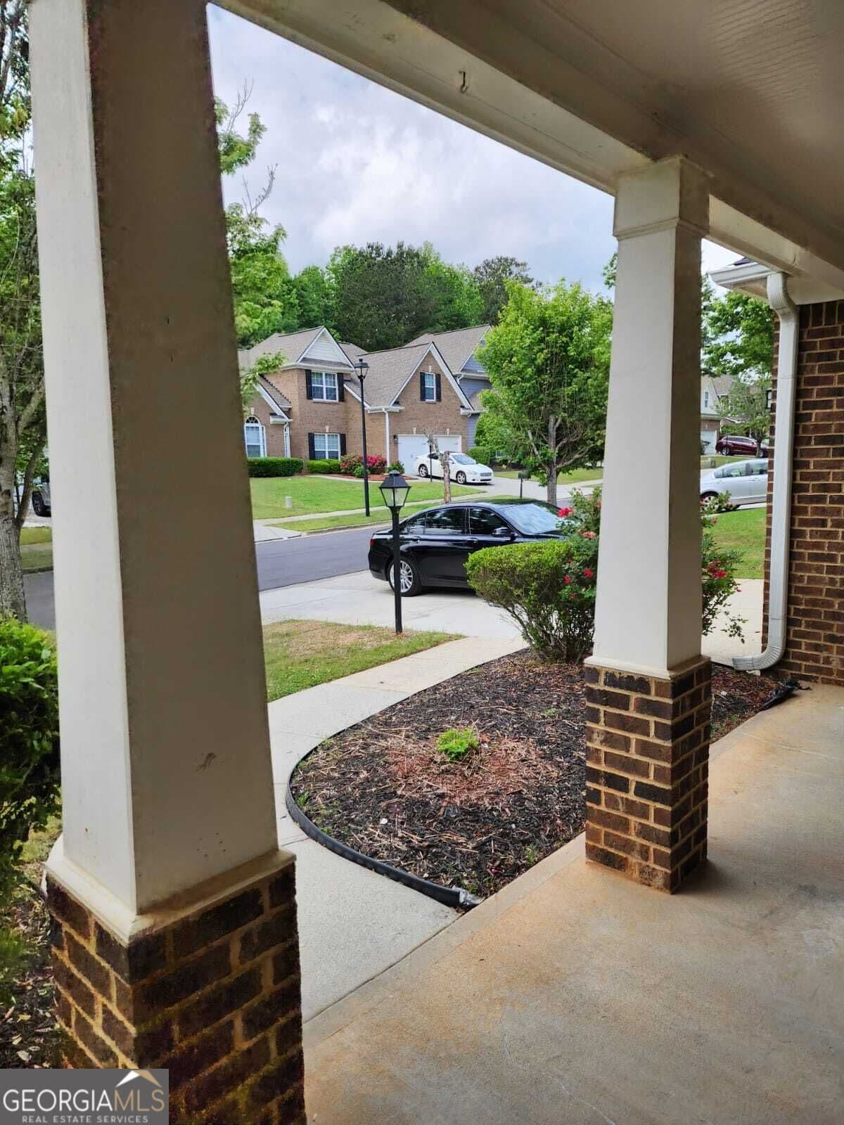 5 bedroom, 3 bathroom single family residence for rent at 465 Roland Manor Drive, Dacula, GA 30019 for $3,890 a month — photo 2
