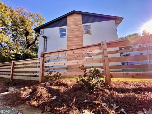 2 bedroom, 1 bathroom, 636 sq ft apartment for rent at 536 College Street APT 4, Atlanta, GA 30354 for $1,295 a month — photo 1 of 7