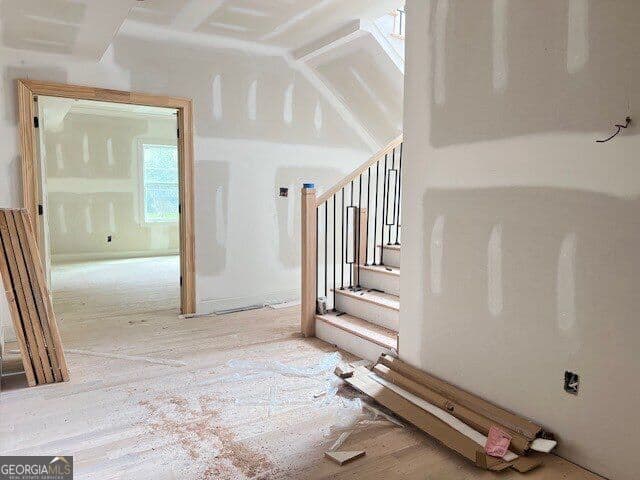5 bedroom, 4.5 bathroom, 3,500 sq ft single family residence for sale at 155 Watson Circle, Atlanta, GA 30317 — photo 5