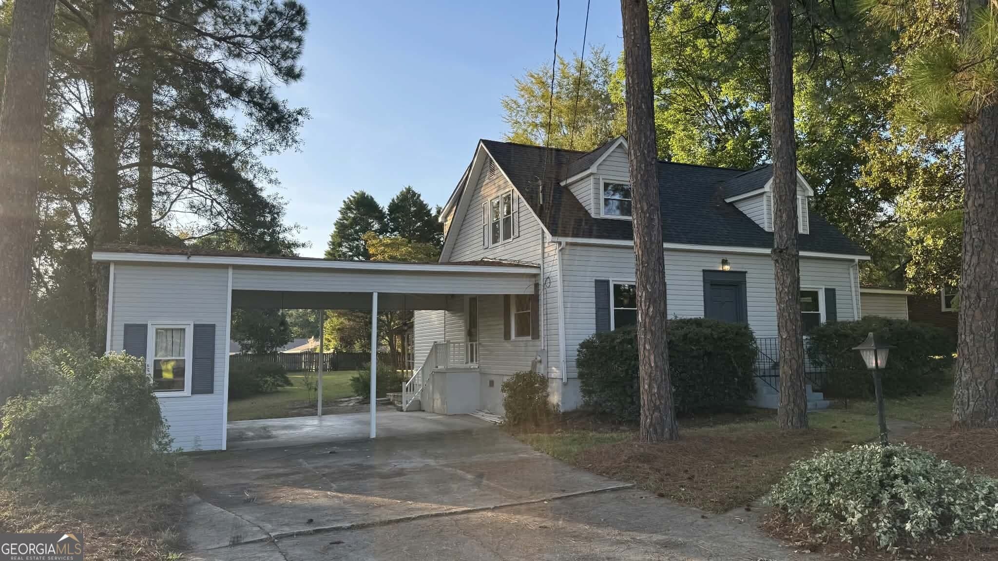4 bedroom, 2 bathroom, 2,360 sq ft single family residence for sale at 98 McCormick Avenue, Hawkinsville, GA 31036
