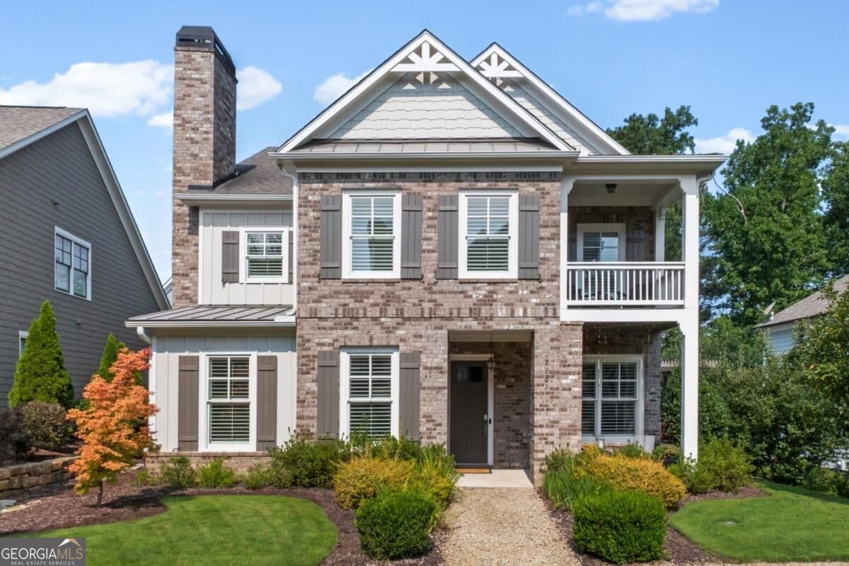 4 bedroom, 3.5 bathroom, 2,644 sq ft single family residence for sale at 2602 Grand Oaks Alley, Woodstock, GA 30188