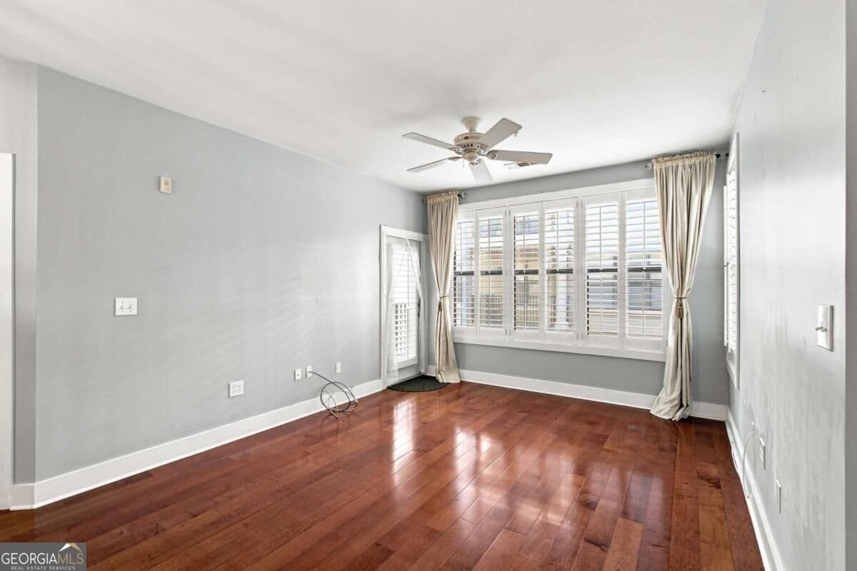 1 bedroom, 1.5 bathroom, 935 sq ft condominium for sale at 799 Hammond Drive 226, Sandy Springs, GA 30328 — photo 10
