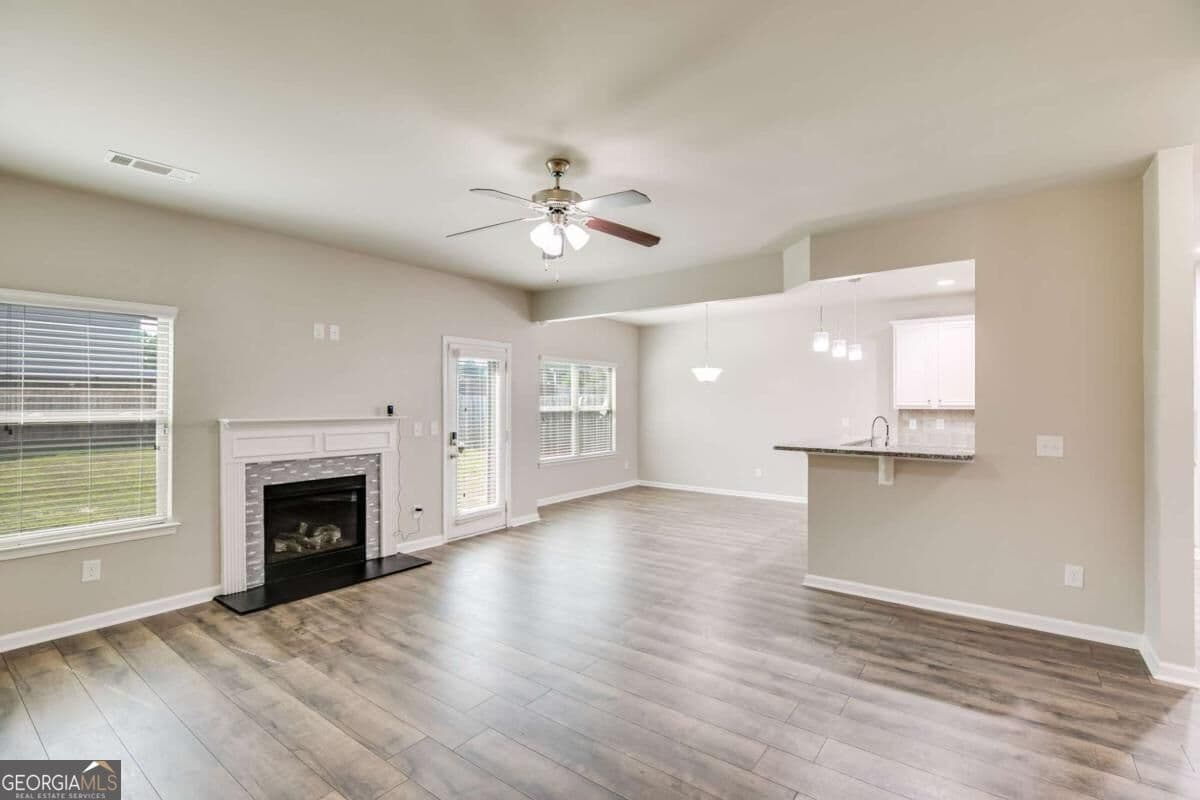 4 bedroom, 3 bathroom, 2,525 sq ft single family residence for sale at 191 Madison Grace Avenue, Mcdonough, GA 30252 — photo 8