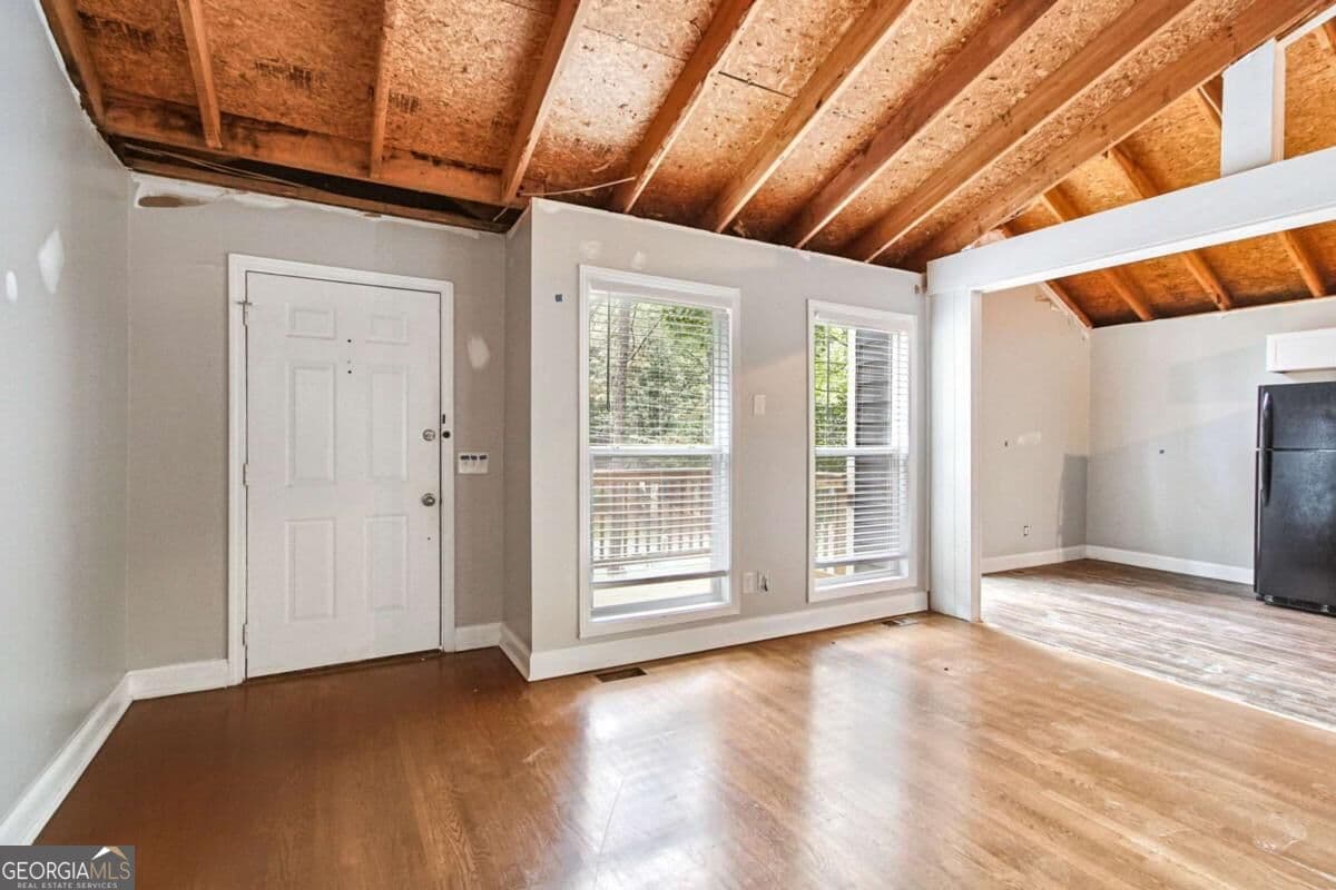 5 bedroom, 2 bathroom, 2,978 sq ft single family residence for sale at 756 Cedar Creek Way, Woodstock, GA 30189 — photo 2