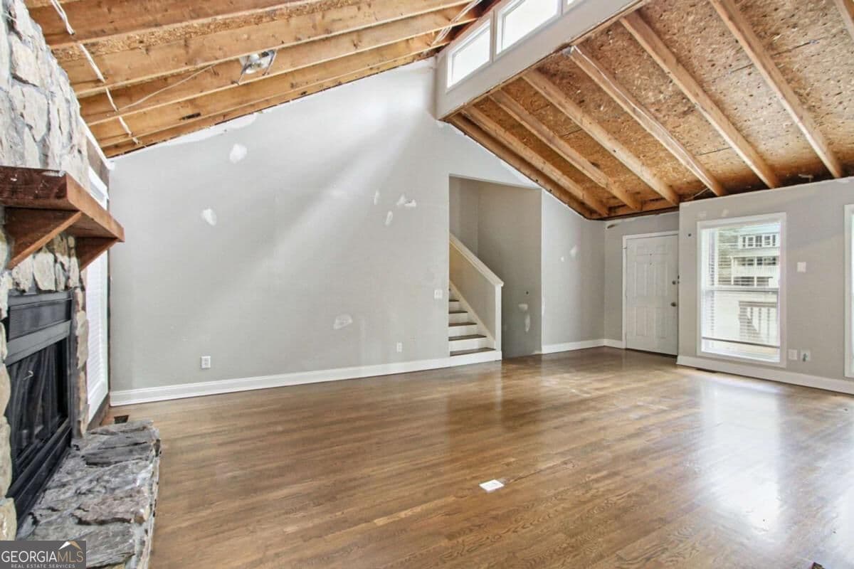 5 bedroom, 2 bathroom, 2,978 sq ft single family residence for sale at 756 Cedar Creek Way, Woodstock, GA 30189 — photo 3