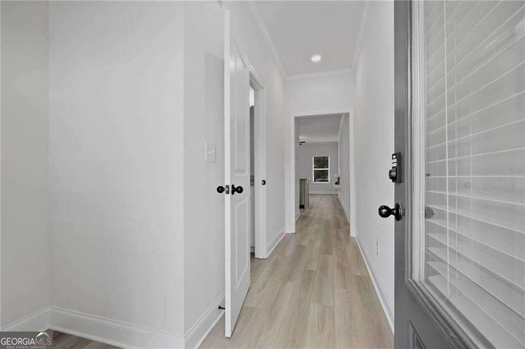 3 bedroom, 2.5 bathroom, 1,585 sq ft townhouse for sale at 13 Sparks Way, Austell, GA 30106 — photo 5