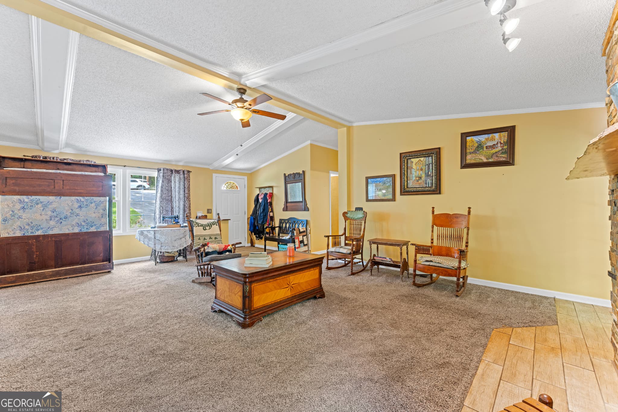 3 bedroom, 2 bathroom, 1,560 sq ft single family residence for sale at 647 Lake Harbor Trail, Martin, GA 30557 — photo 4