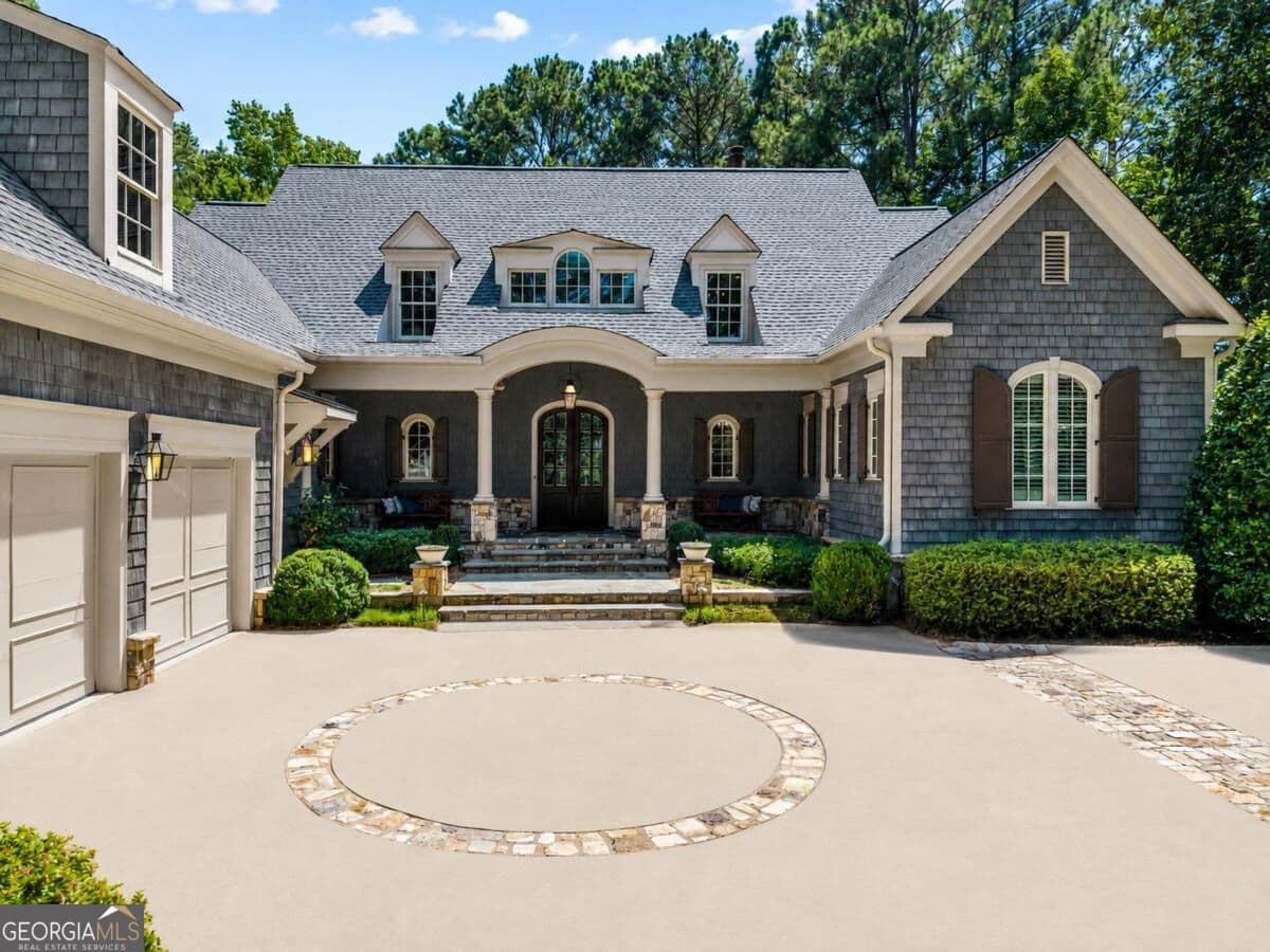 5 bedroom, 6.5 bathroom, 6,177 sq ft single family residence for sale at 1241 Lake Club Drive, Greensboro, GA 30642 — photo 7