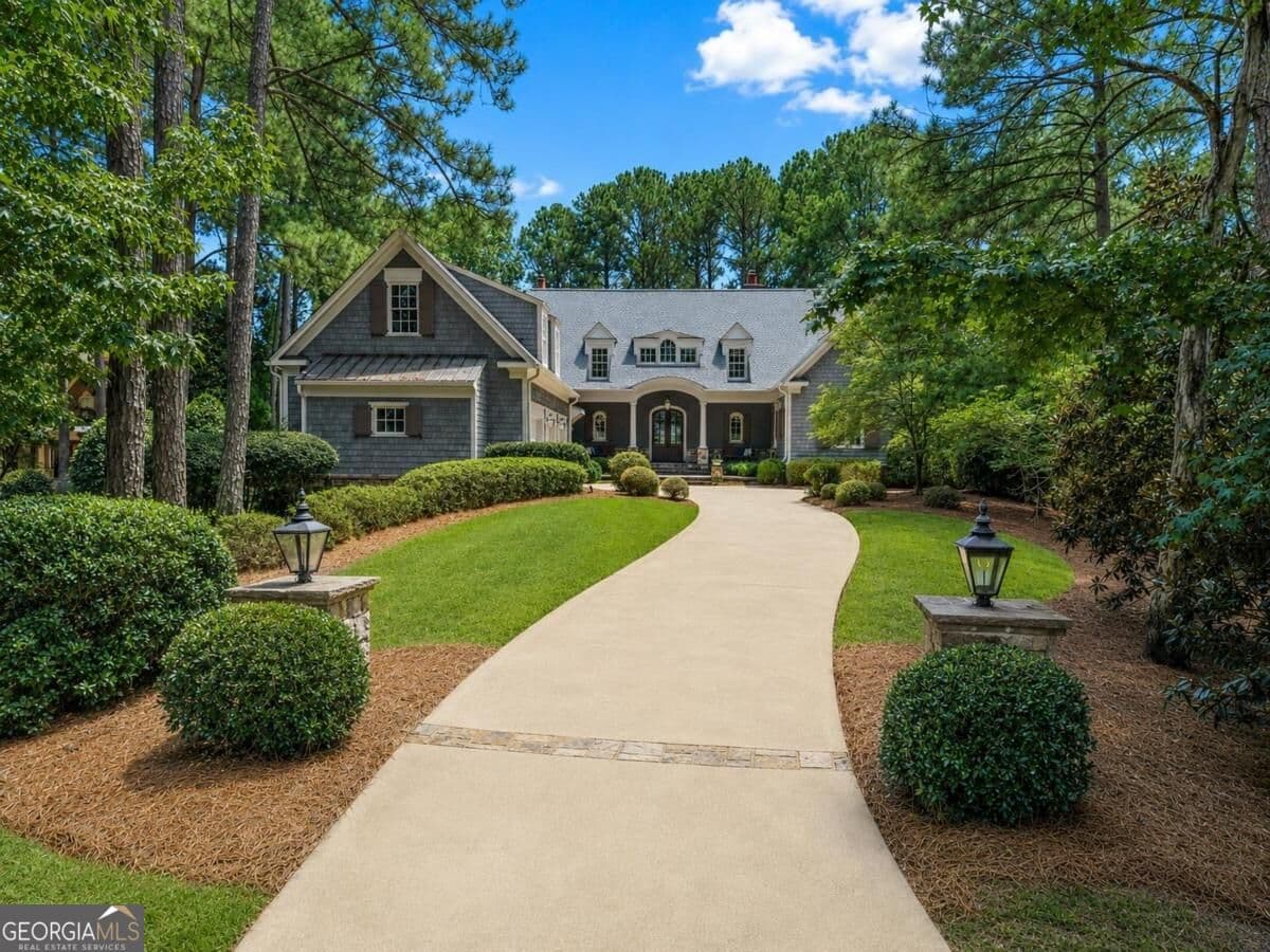5 bedroom, 6.5 bathroom, 6,177 sq ft single family residence for sale at 1241 Lake Club Drive, Greensboro, GA 30642 — photo 5