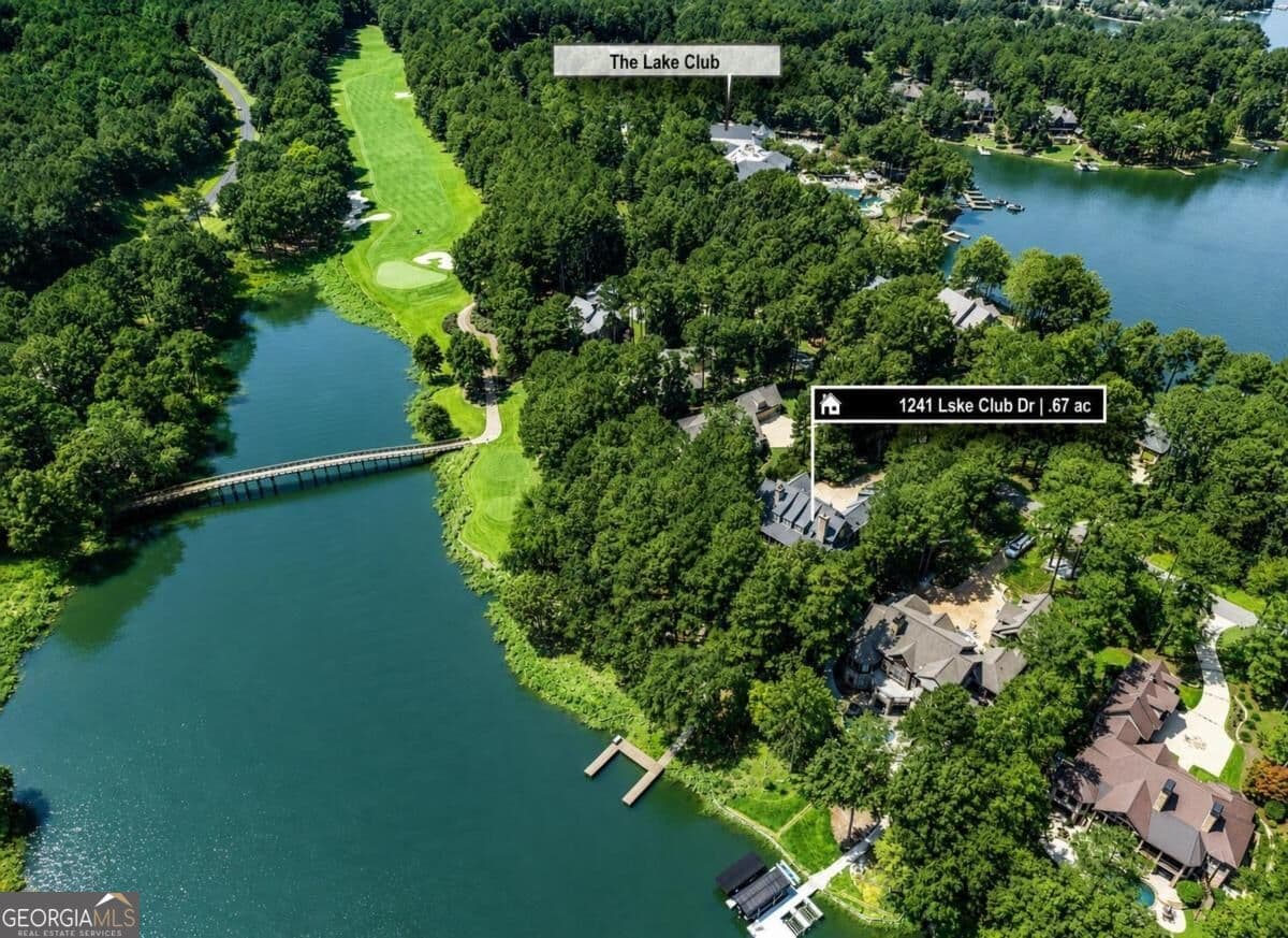 5 bedroom, 6.5 bathroom, 6,177 sq ft single family residence for sale at 1241 Lake Club Drive, Greensboro, GA 30642 — photo 4