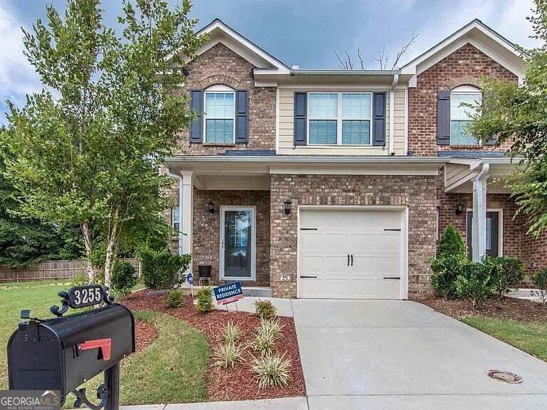 3 bedroom, 2.5 bathroom, 1,347 sq ft townhouse for rent at 3255 Garden Glade Lane, Lithonia, GA 30038 for $2,195 a month — photo 1 of 18