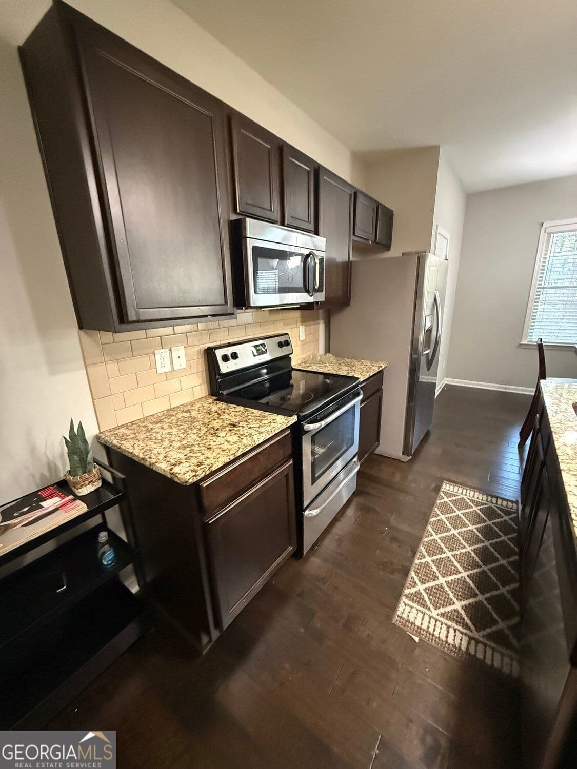 3 bedroom, 2.5 bathroom, 1,347 sq ft townhouse for rent at 3255 Garden Glade Lane, Lithonia, GA 30038 for $2,195 a month — photo 10
