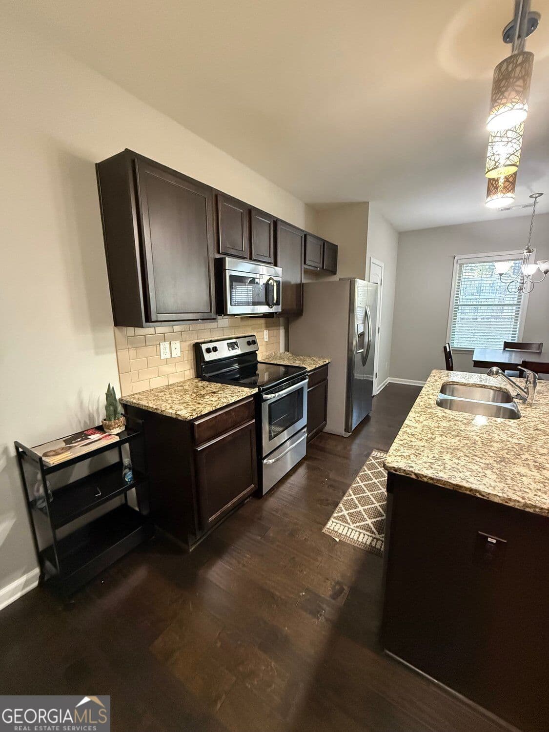 3 bedroom, 2.5 bathroom, 1,347 sq ft townhouse for rent at 3255 Garden Glade Lane, Lithonia, GA 30038 for $2,195 a month — photo 8