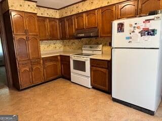 5 bedroom, 3 bathroom, 2,352 sq ft single family residence for sale at 204 Glen Drive, East Dublin, GA 31027 — photo 8