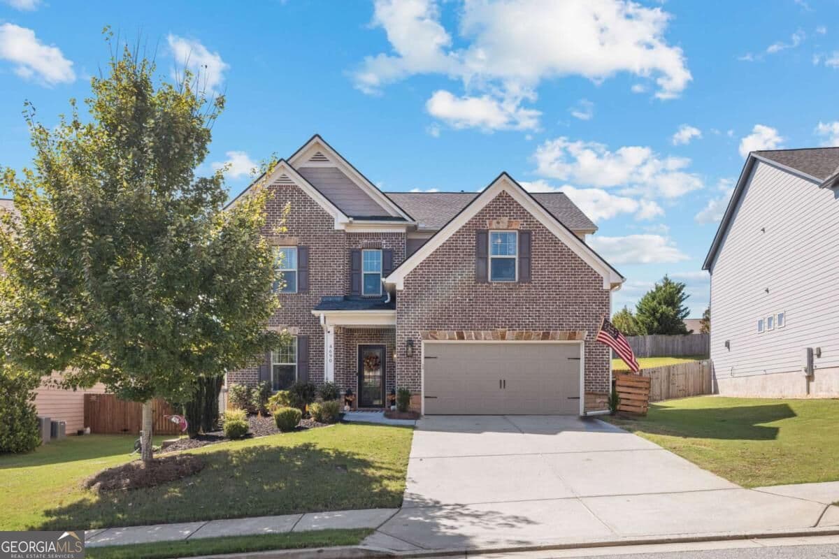 4 bedroom, 2.5 bathroom, 2,419 sq ft single family residence for sale at 4690 Settlers Grove Road, Cumming, GA 30028 — photo 1 of 30