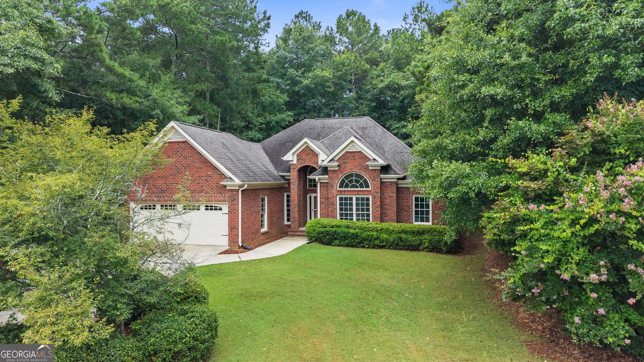 4 bedroom, 2 bathroom, 2,309 sq ft single family residence sold at 312 Ashbrook Lane, Athens, GA 30605