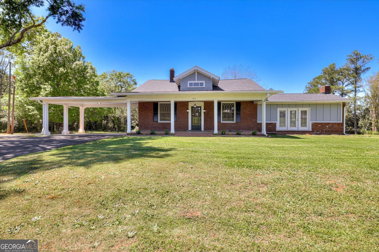 817 Buncombe Street, Edgefield, SC 29824 — most recent listing photo