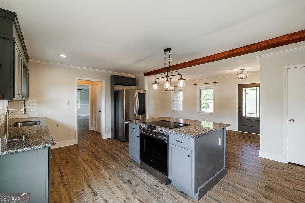 3 bedroom, 2 bathroom, 1,656 sq ft single family residence for sale at 133 Woodhurst Drive, Hartwell, GA 30643 — photo 9