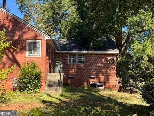 2 bedroom, 2 bathroom, 1,550 sq ft single family residence for sale at 308 Cherokee Circle, Griffin, GA 30224 — photo 3