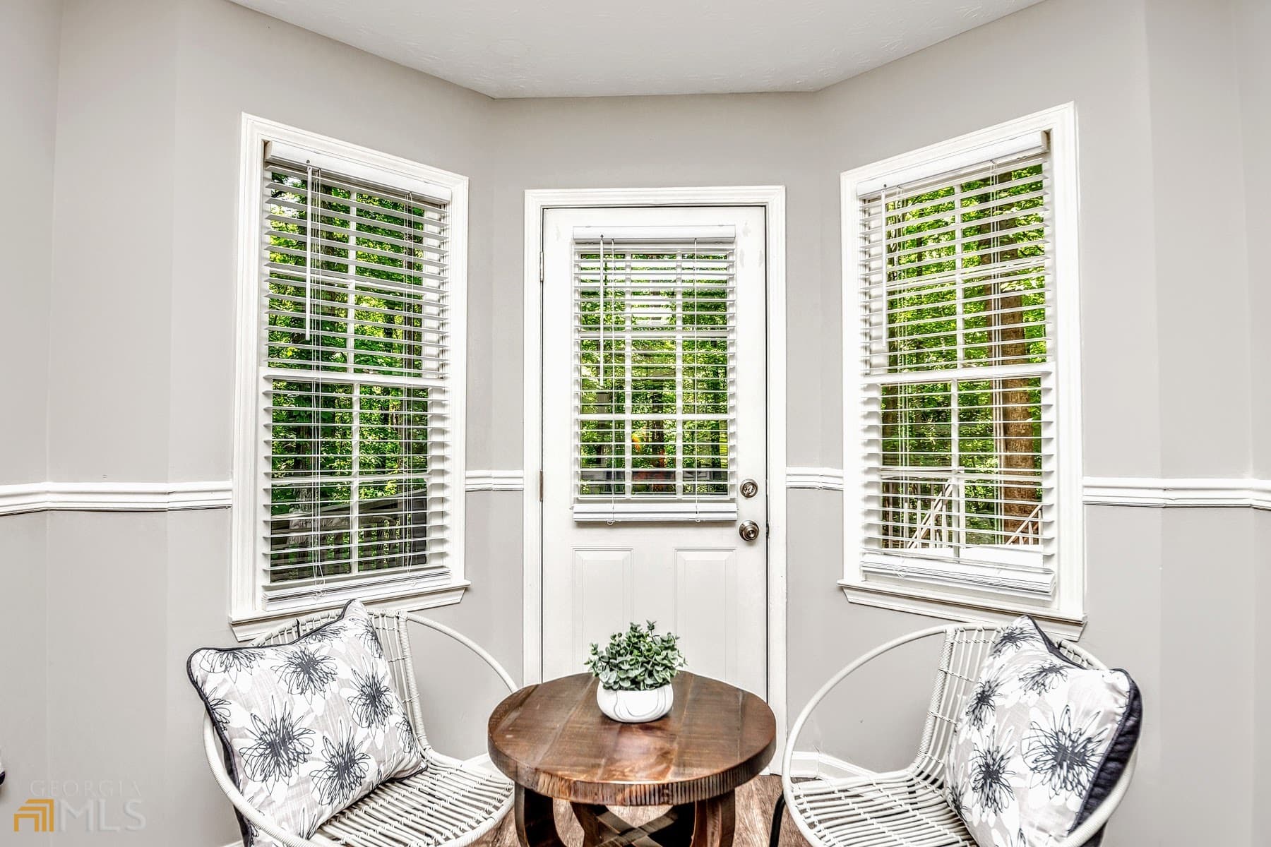 3 bedroom, 2 bathroom, 100 sq ft single family residence for rent at 285 Arbor Way, Dallas, GA 30157 for $4,500 a month — photo 9