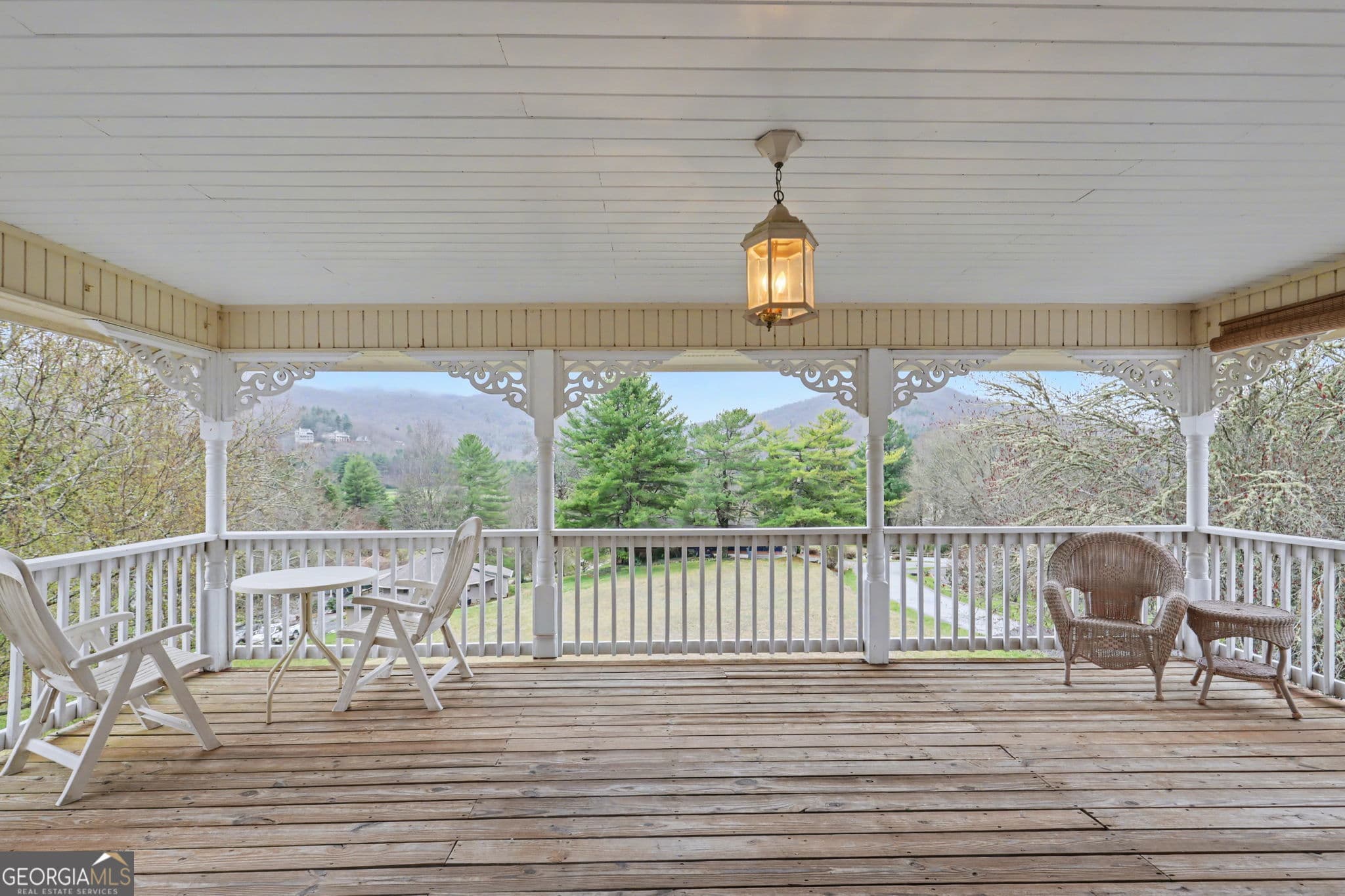 4 bedroom, 5.5 bathroom, 3,923 sq ft single family residence for sale at 70 Fairway Lane, Sky Valley, GA 30537 — photo 9