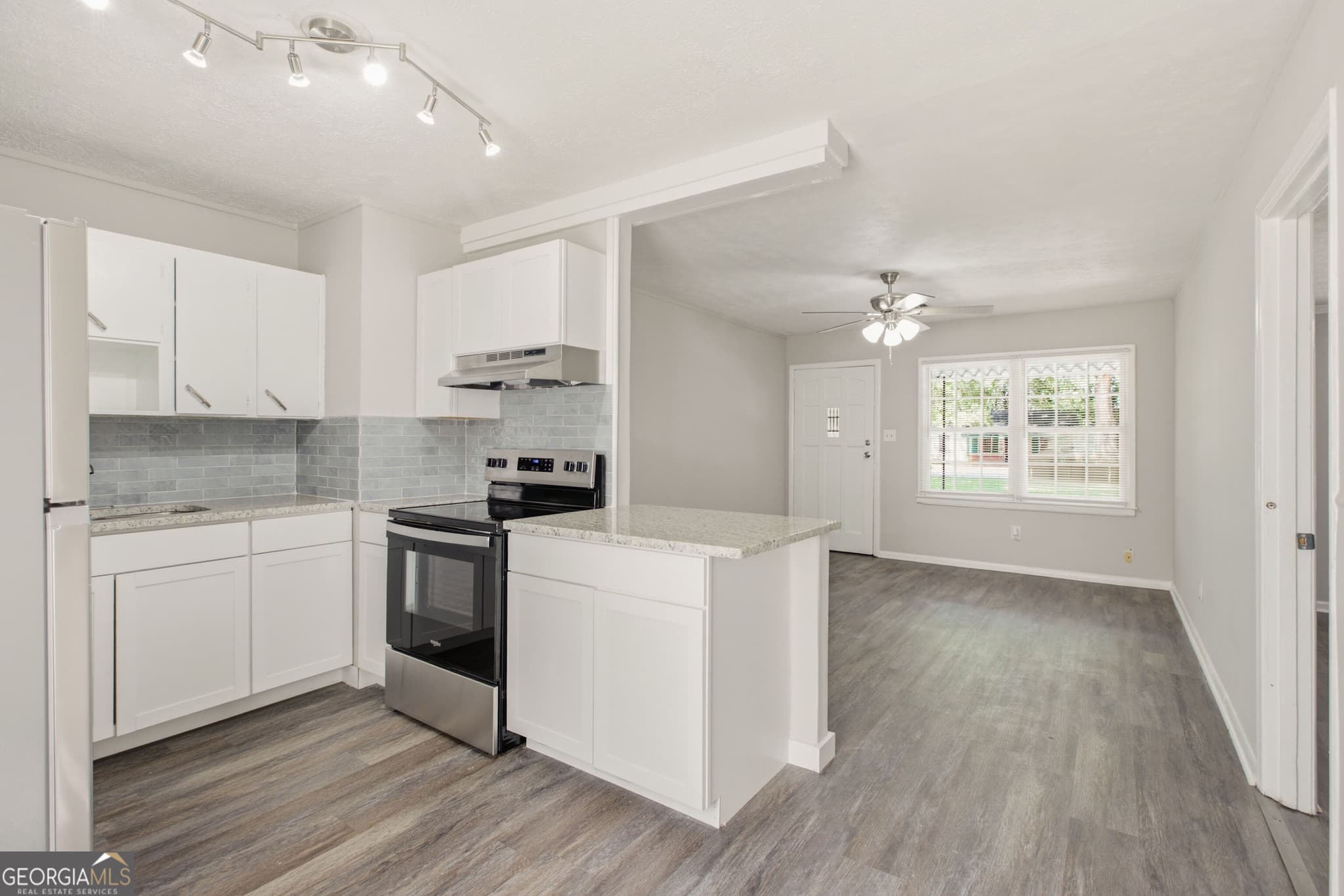 3 bedroom, 1 bathroom, 1,008 sq ft single family residence under contract at 1510 Winshire Street, Columbus, GA 31903 — photo 6