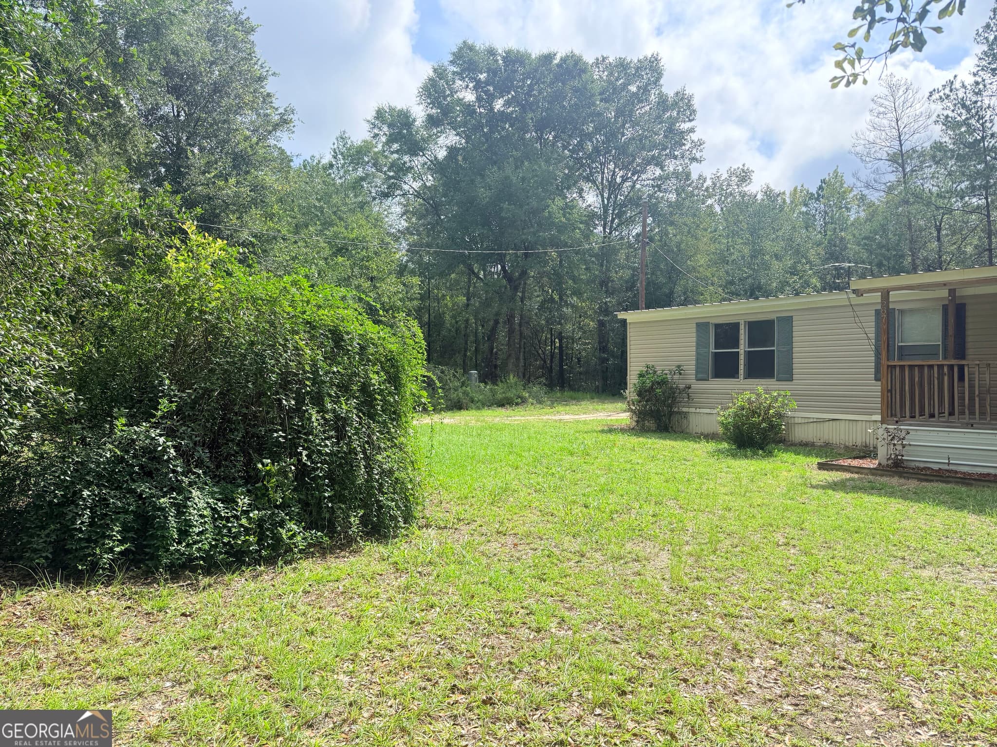 3 bedroom, 2 bathroom manufactured home,single family residence under contract at 587 Kendricks Road, Brooklet, GA 30415 — photo 5