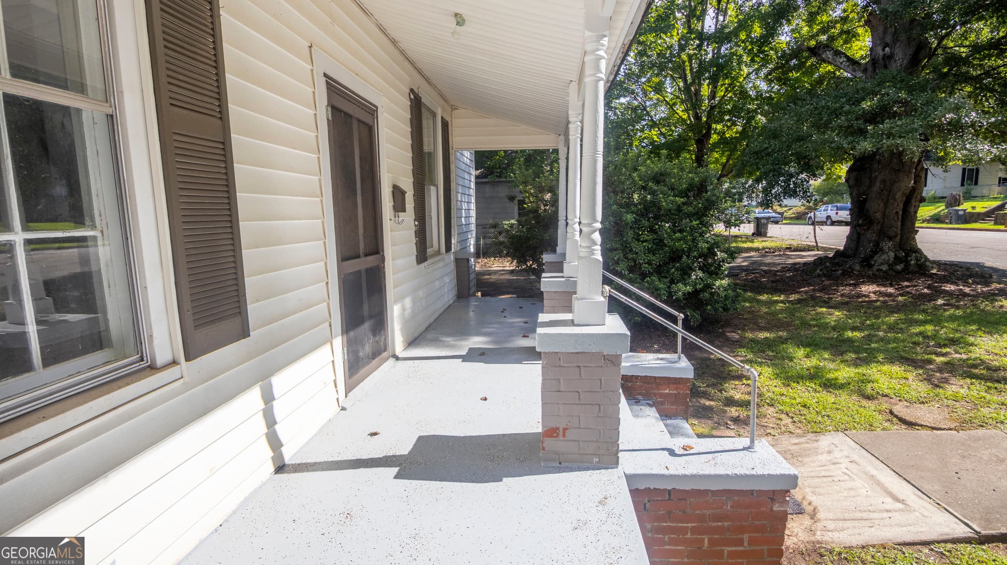 1 bedroom, 1 bathroom, 986 sq ft single family residence under contract at 11 North Street, Manchester, GA 31816 — photo 5